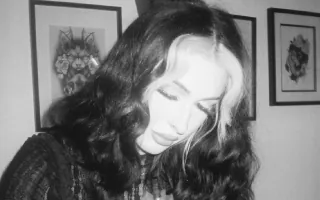 Hollie Grace in the studio