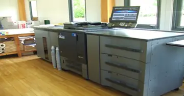 A digital production press on the Telford Repro shop floor.