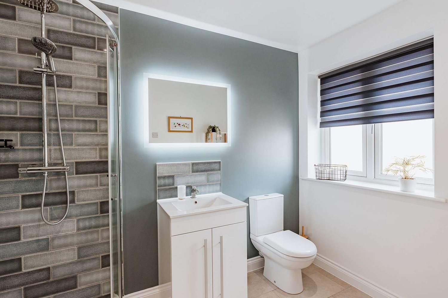 The Severn Room large ensuite